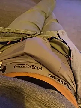 Snapshot of Mysteriousman83 chatting on January 2025 06:25:01 PM Mysteriousman83 online show from January 2025 06:25:01 PM