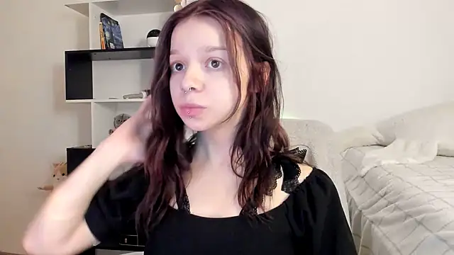 Snapshot of crystal_lilith chatting on February 2025 03:16:01 PM crystal lilith online show from February 2025 03:16:01 PM