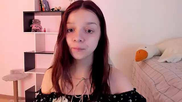 Snapshot of crystal_lilith chatting on March 2025 12:10:02 AM crystal lilith online show from March 2025 12:10:02 AM