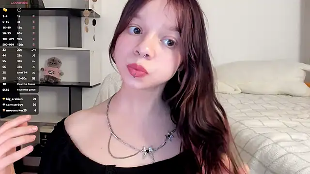 Snapshot of crystal_lilith chatting on February 2025 10:59:01 PM crystal lilith online show from February 2025 10:59:01 PM