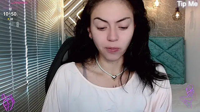 april dumont online show from March 2025 12:23:02 PM