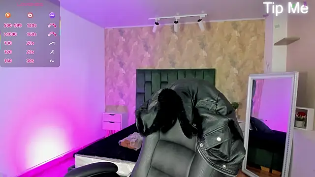 april dumont online show from February 2026 11:11:02 AM