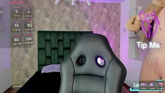 april dumont online show from January 2026 01:40:01 PM