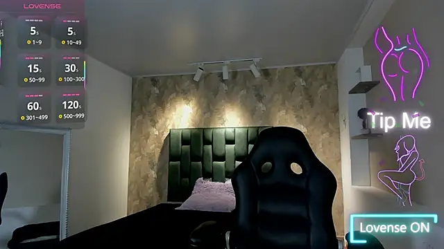 april dumont online show from January 2026 11:36:02 AM