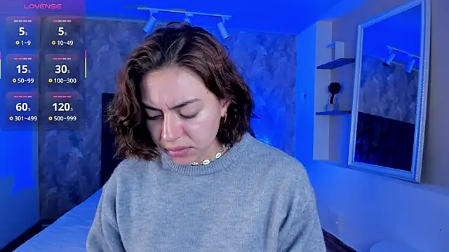 Snapshot of april_dumont chatting on December 2025 02:22:02 PM april dumont online show from December 2025 02:22:02 PM