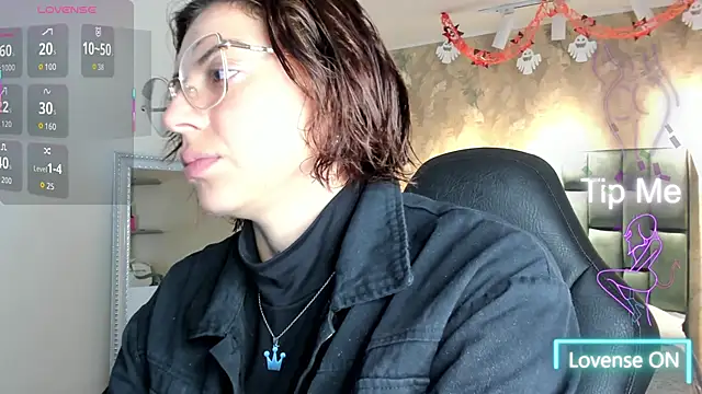 Snapshot of april_dumont chatting on October 2025 11:20:01 AM april dumont online show from October 2025 11:20:01 AM