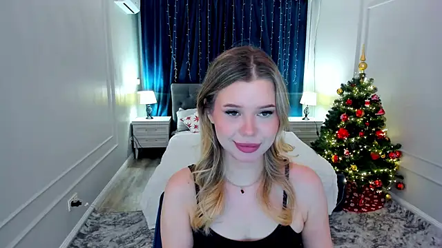 FollowLovee online show from January 2026 07:43:02 PM