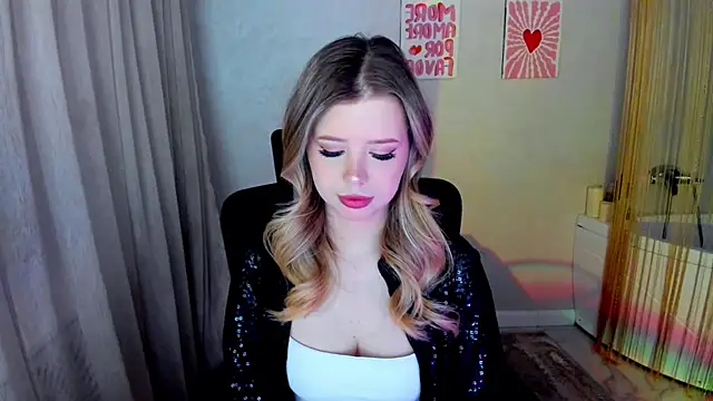 FollowLovee online show from February 2026 03:50:01 AM