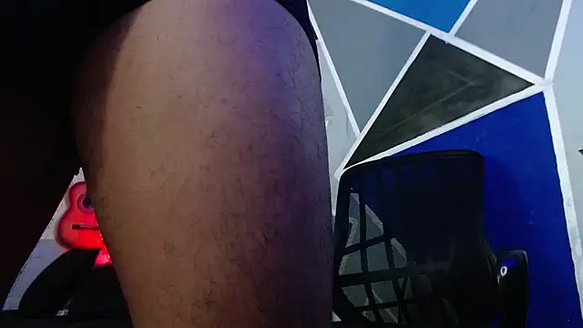 MagnusFrost online show from September 2025 04:57:01 AM