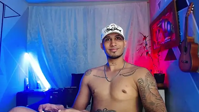 MagnusFrost online show from March 2026 08:21:01 PM