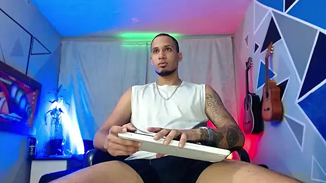 MagnusFrost online show from February 2026 07:31:01 PM