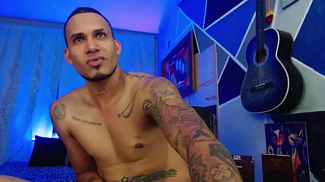 MagnusFrost online show from April 2026 03:12:01 AM