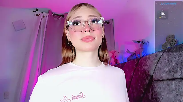 Valentina Alba online show from February 2026 11:46:02 PM