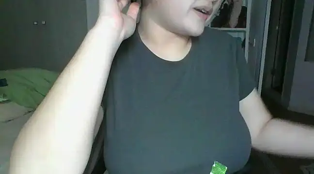 iamMalixxx online show from February 2025 11:39:02 AM