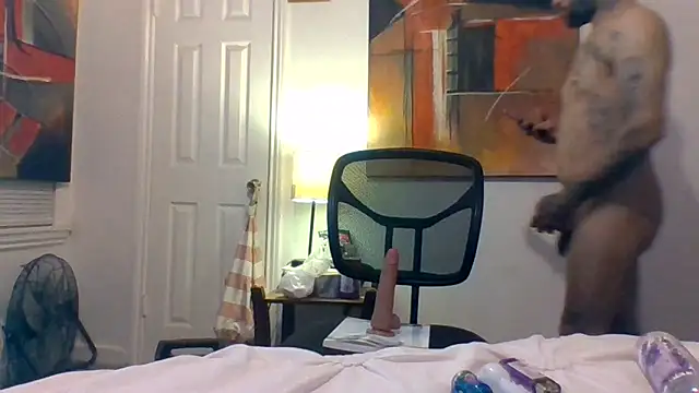 Snapshot of Houstonslong1 chatting on January 2025 06:34:02 AM Houstonslong1 online show from January 2025 06:34:02 AM