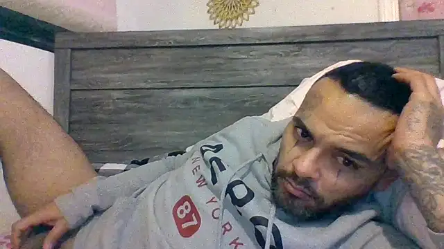 Snapshot of Houstonslong1 chatting on January 2025 11:12:02 AM Houstonslong1 online show from January 2025 11:12:02 AM