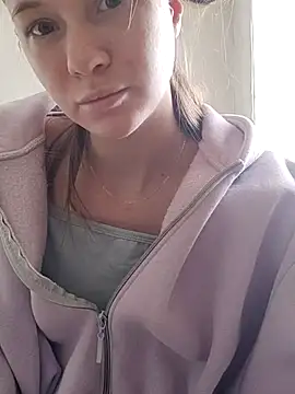 leila bambi  online show from February 2026 11:21:02 AM