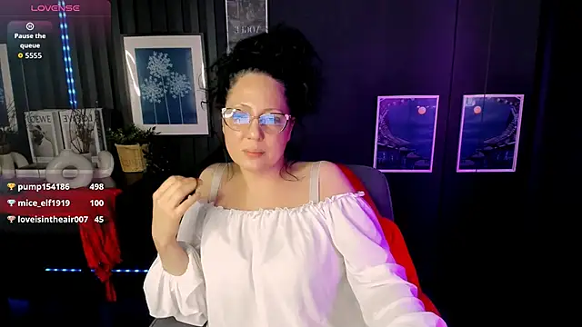 Anita Muse online show from March 2026 02:15:01 AM