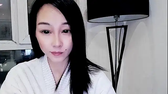 NIAN-er online show from April 2026 02:23:02 PM