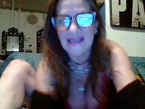 gildamilf online show from March 2026 06:53:02 PM