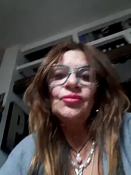 Snapshot of gildamilf chatting on October 2025 01:34:01 PM gildamilf online show from October 2025 01:34:01 PM