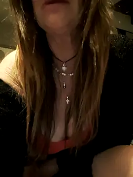 gildamilf online show from March 2026 08:02:02 PM