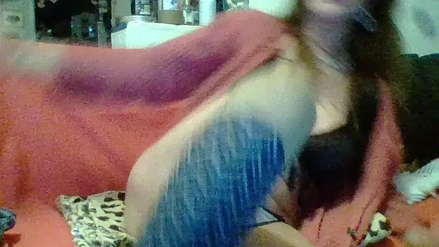 Snapshot of gildamilf chatting on December 2025 03:55:01 PM gildamilf online show from December 2025 03:55:01 PM