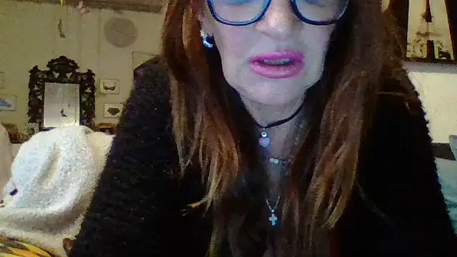 Snapshot of gildamilf chatting on January 2026 02:24:02 PM gildamilf online show from January 2026 02:24:02 PM