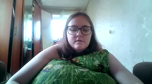 Snapshot of DesireMelissa chatting on March 2025 12:14:01 PM DesireMelissa online show from March 2025 12:14:01 PM