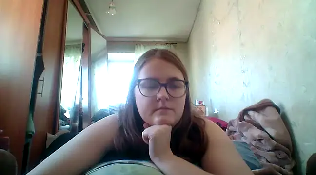 Snapshot of DesireMelissa chatting on March 2025 07:01:01 AM DesireMelissa online show from March 2025 07:01:01 AM