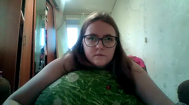 Snapshot of DesireMelissa chatting on March 2025 03:11:02 PM DesireMelissa online show from March 2025 03:11:02 PM