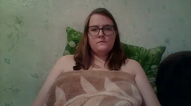 Snapshot of DesireMelissa chatting on February 2025 03:10:02 PM DesireMelissa online show from February 2025 03:10:02 PM