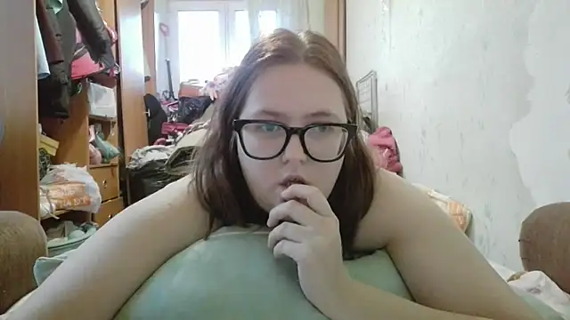 DesireMelissa online show from November 2025 06:24:02 AM