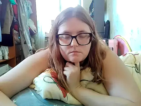 Snapshot of DesireMelissa chatting on July 2026 12:12:02 PM DesireMelissa online show from July 2026 12:12:02 PM