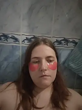 Snapshot of DesireMelissa chatting on June 2026 05:24:01 AM DesireMelissa online show from June 2026 05:24:01 AM