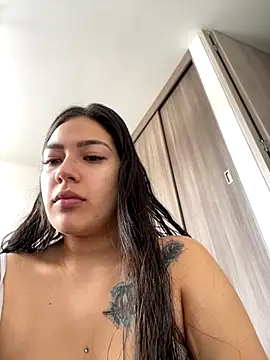 Snapshot of Latina_vanessa chatting on September 2025 05:09:02 PM Latina vanessa online show from September 2025 05:09:02 PM