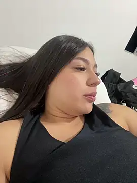 Latina vanessa online show from December 2025 05:39:02 AM