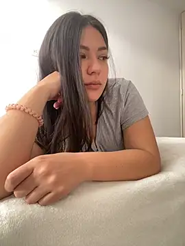 Snapshot of Latina_vanessa chatting on February 2025 03:16:02 PM Latina vanessa online show from February 2025 03:16:02 PM