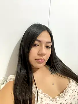 Latina vanessa online show from October 2025 10:42:02 PM