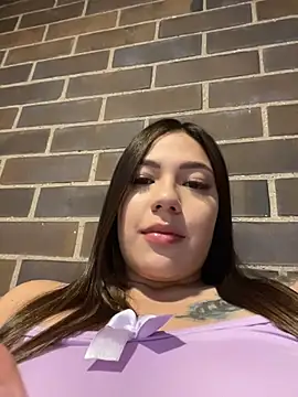 Snapshot of Latina_vanessa chatting on July 2026 01:49:02 AM Latina vanessa online show from July 2026 01:49:02 AM