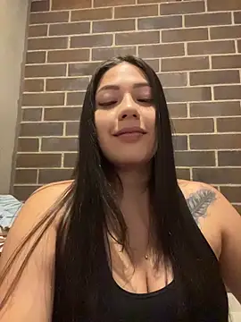 Latina vanessa online show from May 2026 04:19:02 AM