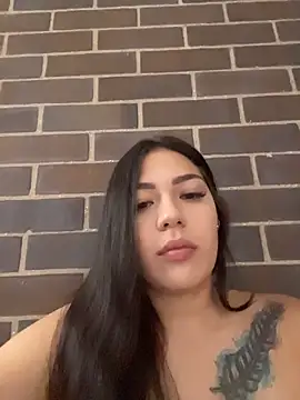 Latina vanessa online show from May 2026 05:38:02 PM