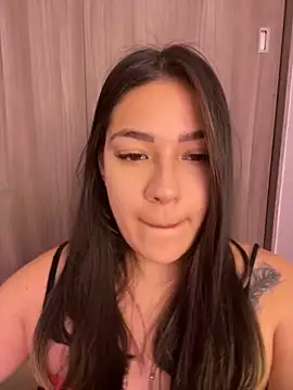 Snapshot of Latina_vanessa chatting on February 2025 02:50:01 AM Latina vanessa online show from February 2025 02:50:01 AM