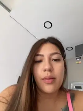 Latina vanessa online show from May 2026 01:28:02 PM