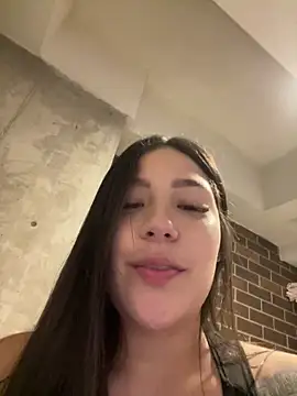 Latina vanessa online show from March 2026 03:51:02 AM