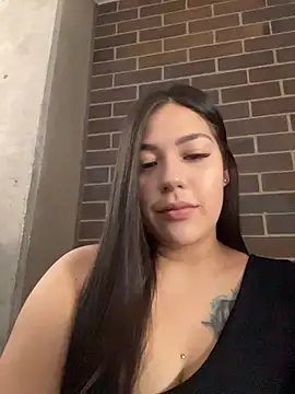 Latina vanessa online show from May 2026 08:13:01 PM