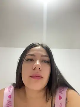 Latina vanessa online show from February 2026 04:34:01 AM