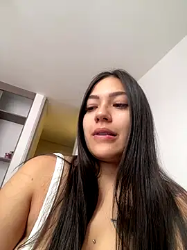 Snapshot of Latina_vanessa chatting on October 2025 04:52:01 PM Latina vanessa online show from October 2025 04:52:01 PM