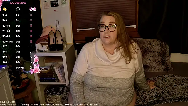 Snapshot of Big_Beautiful_MILF chatting on December 2025 09:20:02 PM Big Beautiful MILF online show from December 2025 09:20:02 PM