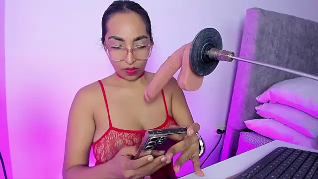 Snapshot of Leticia_brownn1 chatting on May 2026 08:26:01 PM Leticia brownn1 online show from May 2026 08:26:01 PM